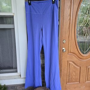 Groove Nulu super-High-Rise Flared Pant